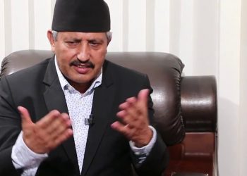 तत्काल विद्यालय नखोल्न शिक्षा मन्त्री पोखरेलको आग्रह