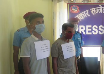 ब्राउन सुगर सहित दुई जना पक्राउ