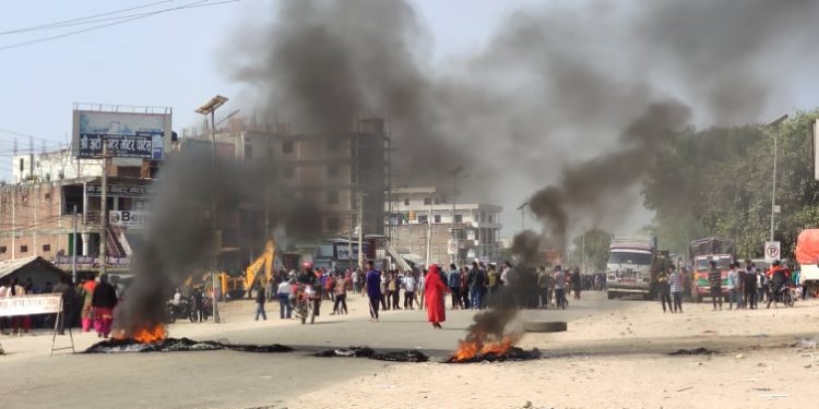 बालिका हत्या प्रकारणमा गोली लागेर तीन घाइते, आरोपित धरौटीमा रिहा