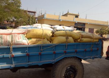 मलखाद्य सहित लाखौ मूल्य बराबरको सामान बरामद
