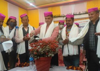प्रम ओलीले हठ त्यागेर राजीनामा दिनुपर्ने : नेता भट्टराई