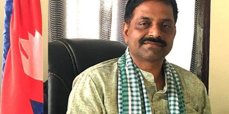 प्रदेश प्रमुखको कार्यशैलीमा विरोध वा समर्थन गर्ने : मन्त्री यादव