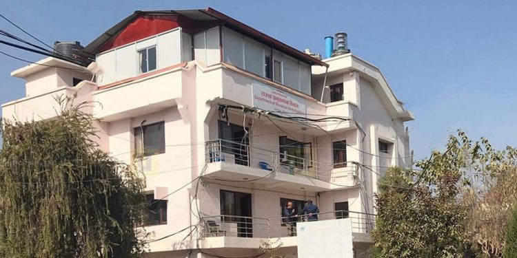 गुप्ता र राठी विरुद्ध करोडौको राजश्व छली आरोपमा मुद्दा दायर