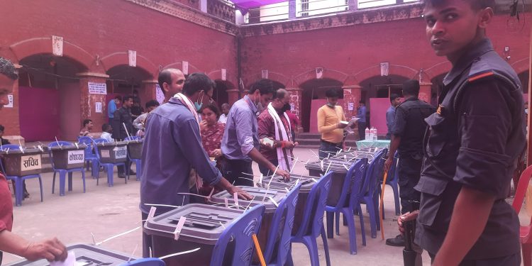 नयां नेतृत्वका लागि जउवा संघको मतदान सम्पन्न, मतगणना ९ बजेदेखि शुरू