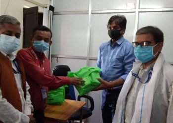 प्रदेश २ सरकारद्वारा पत्रकारहरुलाई स्वास्थ्य सुरक्षा सामाग्री सहयोग