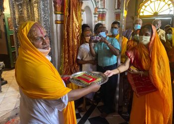 जानकी मन्दिर सबा किलाे चढाएर जानकी नवमी मनाइयाे