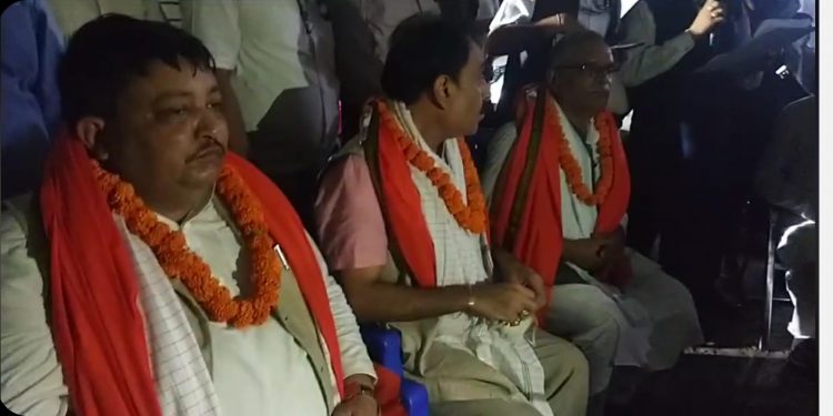 प्रदेश २ : कांग्रेसका नवनियुक्त मन्त्रीहरूले लिए शपथ, महिलाले पाएन अवसर