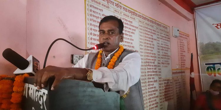 मेयर महतोको चुनौती : सक्छौं भने कांध काँध थापेर विकासको काम गरौं, नत्र जनताले लखेटछ