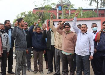 रेलवेलाई कार्यकर्ता भर्ना केन्द्र बनाउन खोजेको भन्दै विरोध