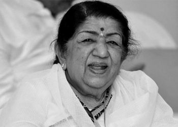 स्वर कोकिला प्रसिद्ध गायिका लता मंगेशकरको निधन