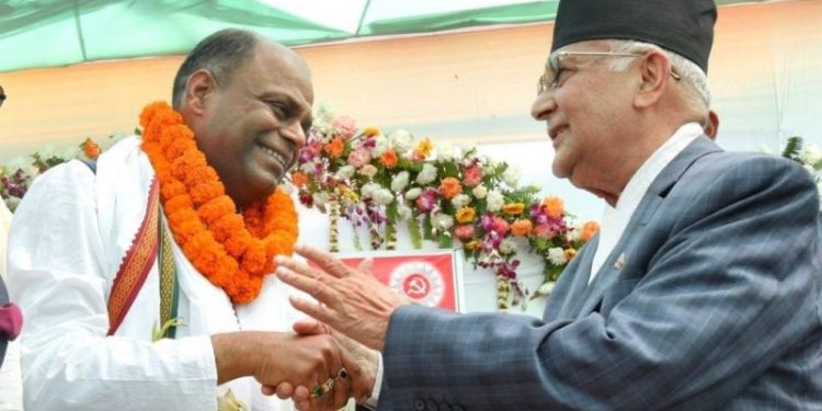 सेफ ल्याडिंग खोज्दै सरावगी एमालेमा गरे प्रवेश