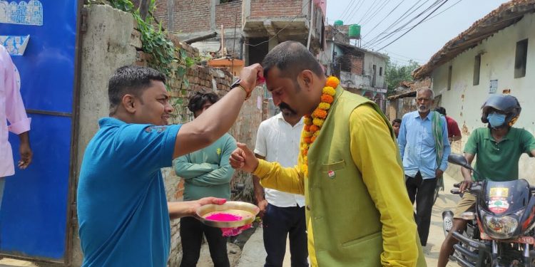 चौधरीको घरदैलो तिव्र : भ्रष्टाचारमुक्त नगर बनाउने प्रतिबद्धता