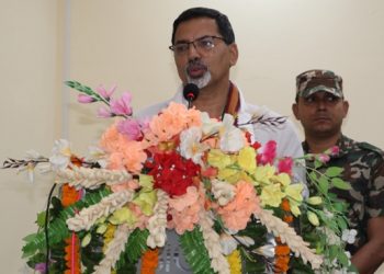 यसै वर्षदेखि वीरगञ्जका चिनी र अाैजार कारखाना संचालन गर्ने मन्त्री शर्माकाे प्रतिबद्धता
