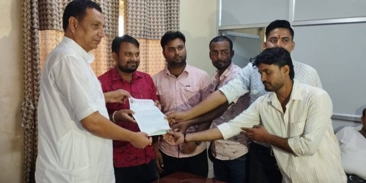 मुख्यमन्त्री राउतलाई बर्खास्त गर्न विद्यार्थी संघकाे माग