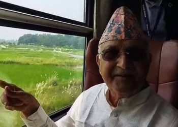 ओलीको लोभ लाग्दो अफर : आफ्नो सरकार भए सुकुम्बासीलाई पक्की घर दिने