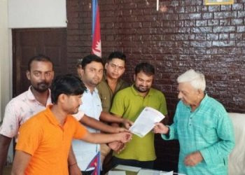 मुख्यमन्त्री सहित मन्त्रीहरुलाई बर्खास्त गर्न माग