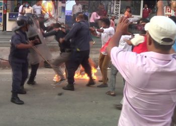 जनकपुरधाममा राष्ट्रपति भण्डारीको पुत्ला दहन र चक्काजाम￼