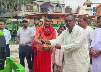 सरसफाईका लागि उपमहागरले बांडे ट्याक्टर