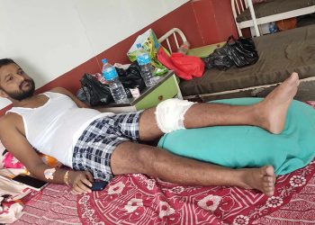 चिकित्सकले शल्यक्रिया गर्दा गज भित्रै छोडेकाे आराेप