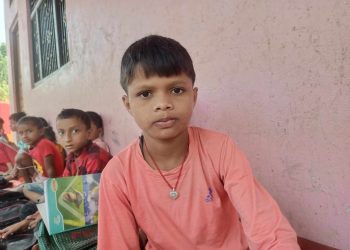 गरीबको बच्चा पनि इन्जिनीयर बन्न सक्छ रविको संकल्प