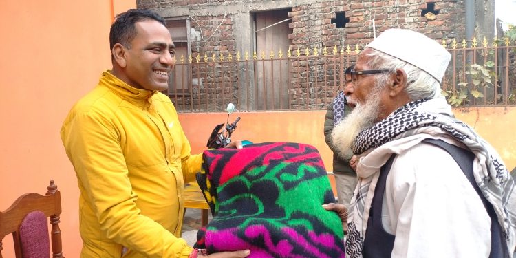 जाड़ोबाट जोगिन मोलवीहरुलाई कम्बल वितरण