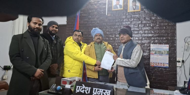 मधेश सरकारबाट जनमत बाहिरियो, संघबाट पनि बाहिरिने