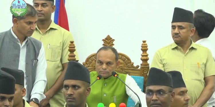छापामार शैलीमा मुख्यमन्त्री यादवलाई दिलाइयाे विश्वासको मत