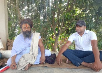 अशान्ति फैलाउनेकाे नागरिकता छानबीन गर्न महन्थकाे माग