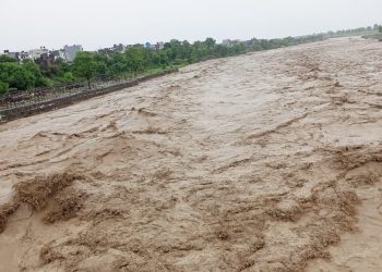 बाढी पहिराले ७६ जनाको मृत्यु, ७२ बेपता ३ हजारबढीको उद्धार