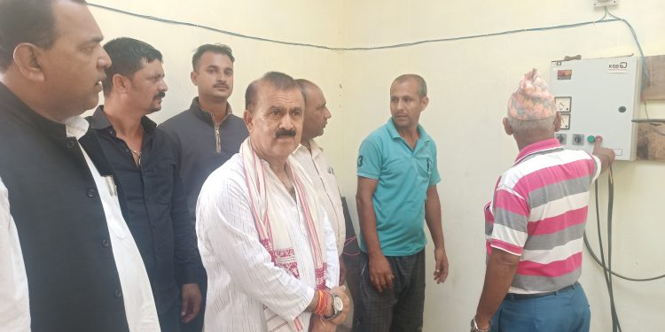 तत्काल खानेपानी आयोजना निर्माण गर्न मन्त्री यादवको निर्देशन