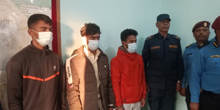 प्रेमिकाकाे हत्या आराेपमा प्रेमीसहित ३ पक्राउ