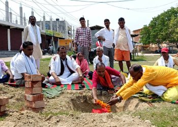 मन्त्री यादवको नागरिक सम्मान : ज्येष्ठ नागरिकबाट शिलान्यास