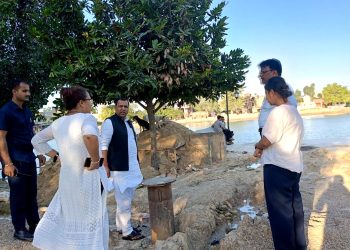 चांडै संचालनमा आउने गंगा सागर पाेखरी डिलमा रहेकाे खानेपानी डिप ट्यूबेल