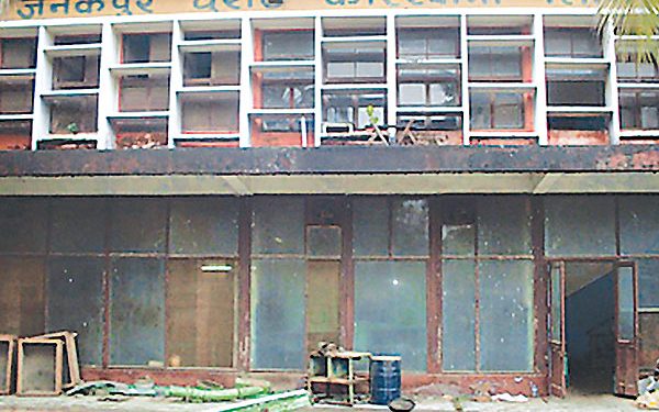 संचालनको आश्वासन दिने सरकार जचुकालि बिक्री गर्दै