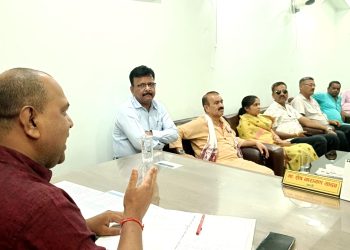 सिँचाइ र खानेपानी समस्या तत्काल समाधान गर्न सिचाई मन्त्रीलाई ध्यानाकर्षण