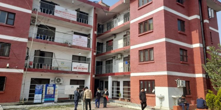 मधेश सरकारको ७१ प्रतिशत बजेट खर्च, कुन मन्त्रालयको कति खर्चे