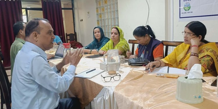 महिला तथा सीमान्तकृत सांसदहरूकाे क्षमता अभिवृद्धि गर्न मार्गदर्शन